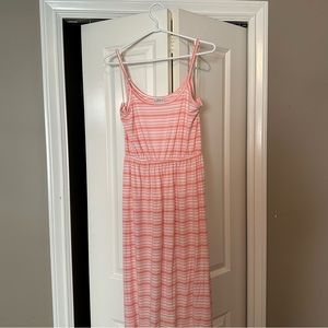 GUESS Summer Maxi Dress Barely Worn Size L